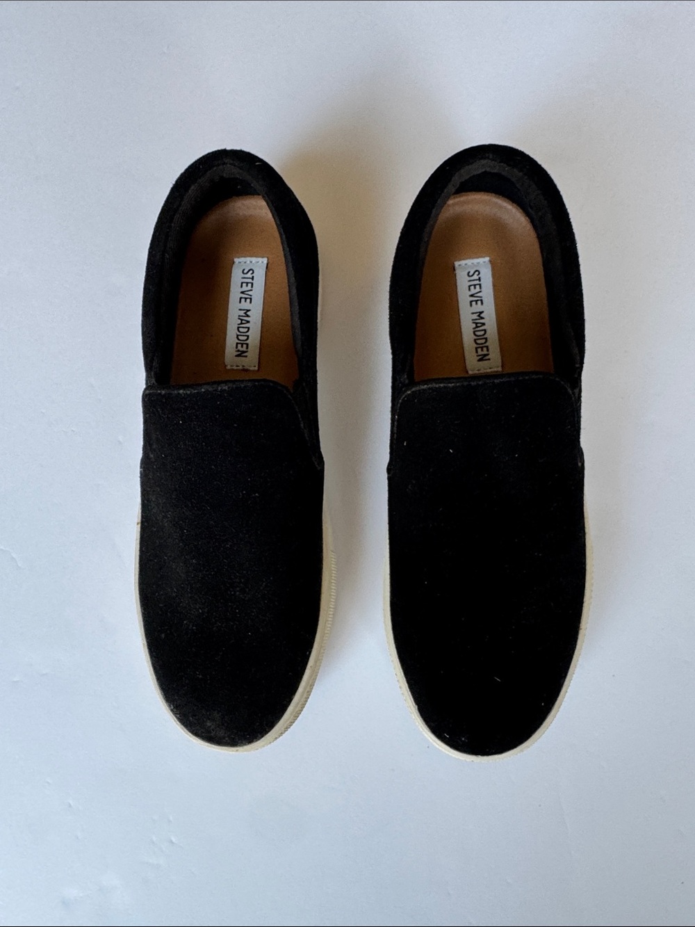 Steve Madden “Gills” Black Suede Platform Sneakers | 7.5M